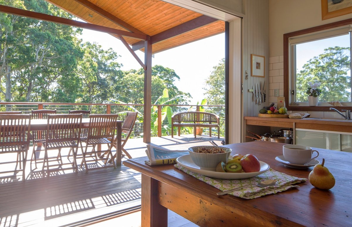 Sea Eagle Point Navigator House & Cabin gallery image 2