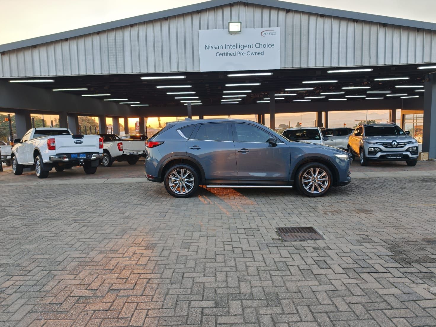 Used car gallery