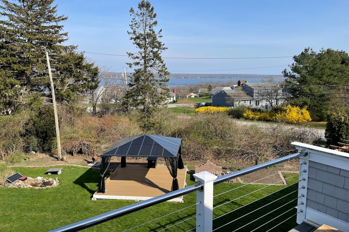 Coastal Living Waterview Home Minutes to Newport gallery image 2