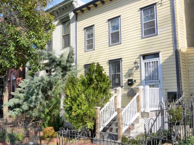Historic Capitol Hill, Best Location! 3 Bed/3 Bath