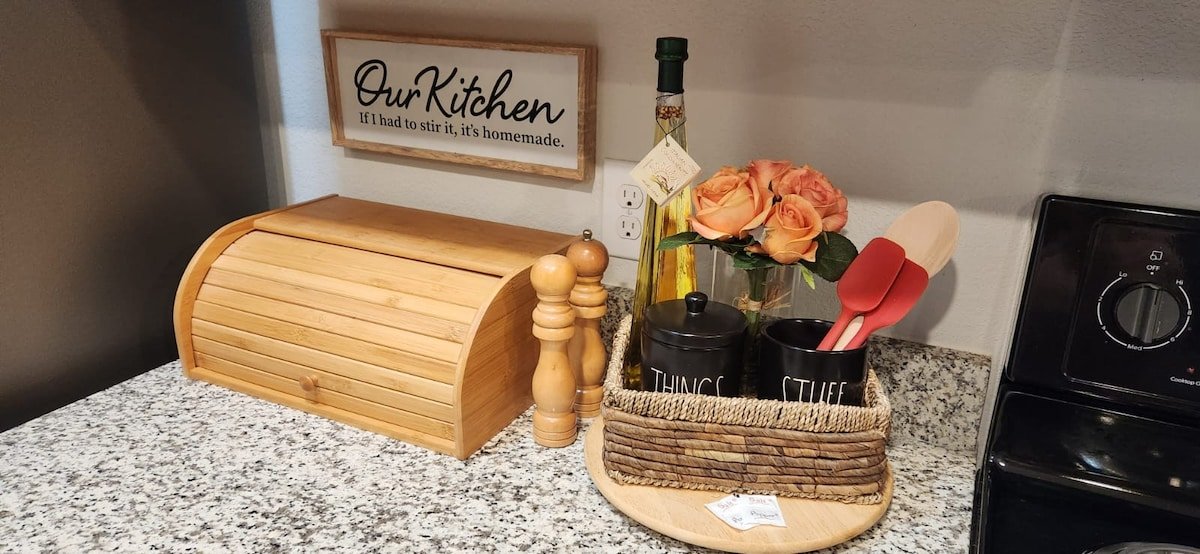 Comfy home minutes from Downtown, Stockyards & TCU gallery image 4