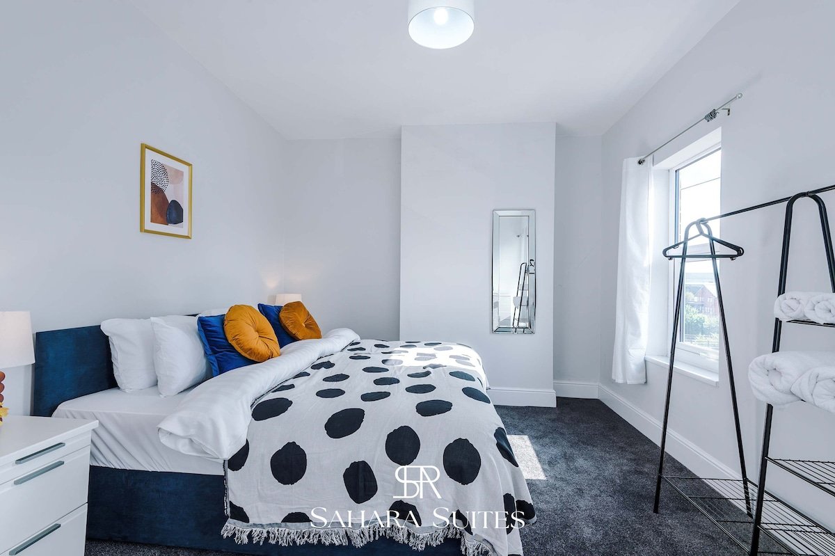 20%OFF | 4BR Salford Home | Contractors & AO Arena gallery image 3