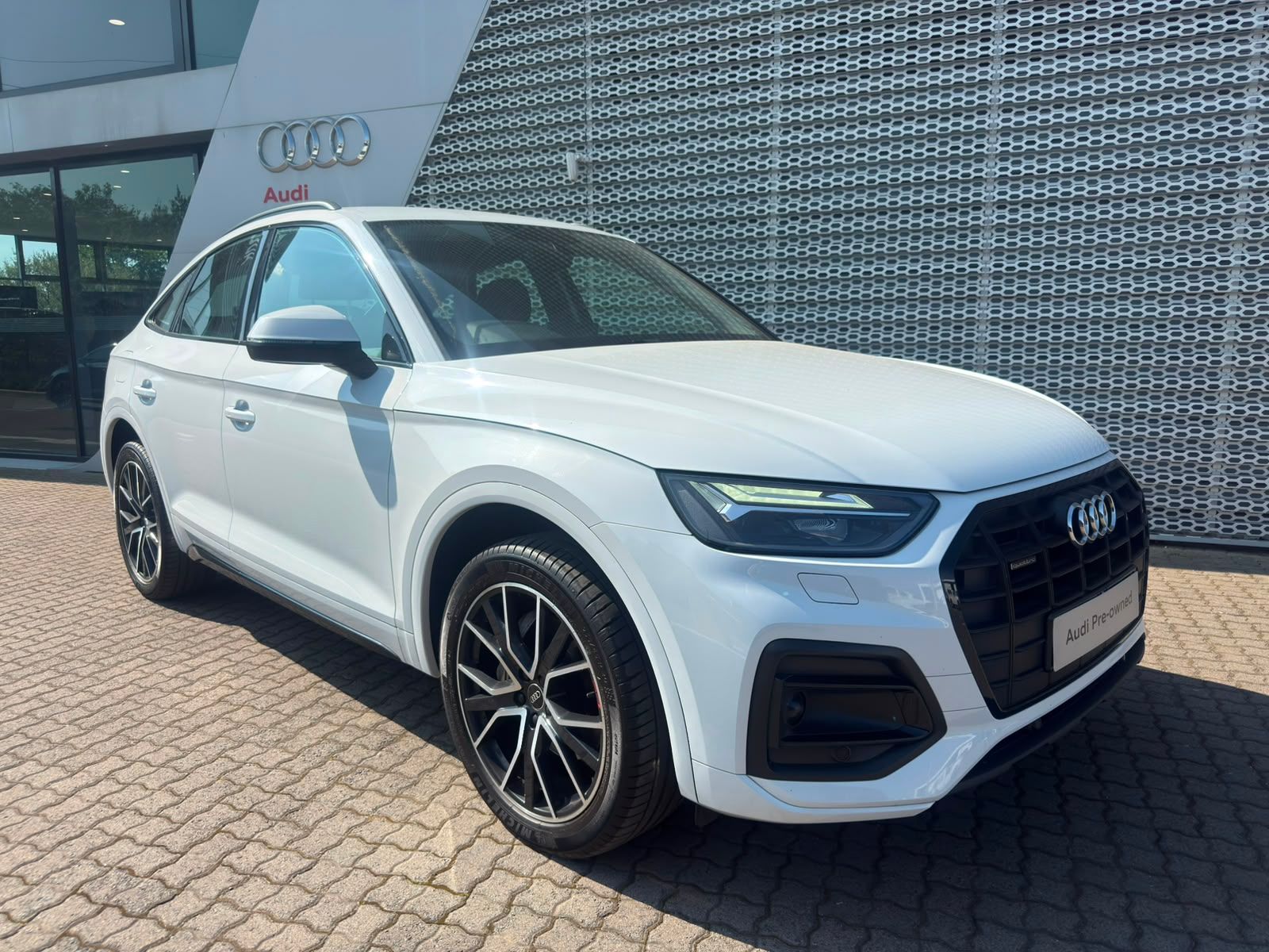 AUDI Q5 SPORTBACK 40 TDI QUATTRO ADV STRONIC for Sale in South Africa