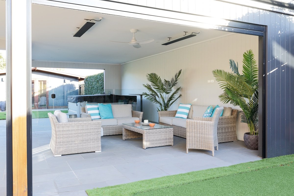 Family fun by the bay gallery image 2