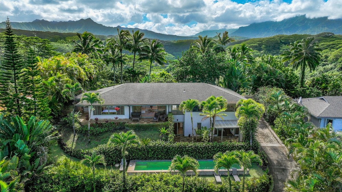 Ocean View Estate w/AC & Pool, Close To Beach gallery image 5