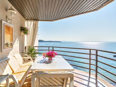 Azul.Puntamar_Un balcón sobre la bahía de Palma.