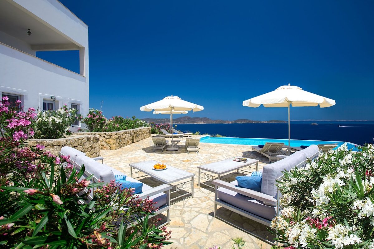 Sea View Villa in Patmos with pool gallery image 5
