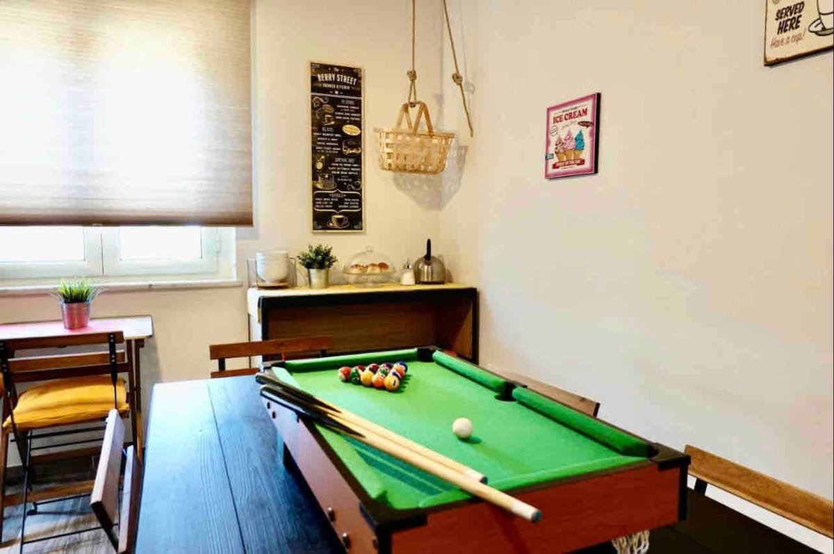 Capodimonte Apartment-300mt Subway – Parking gallery image 3