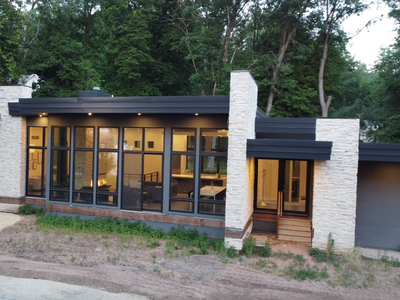 Modern River Getaway- with pool & hot tub!