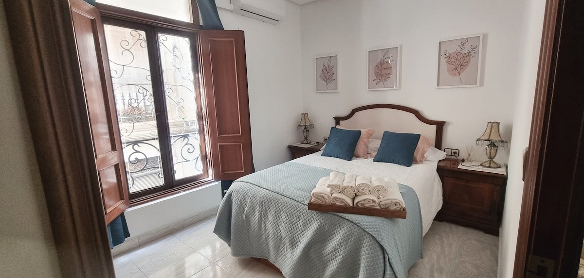 Piso en centro de Valencia gallery image 3