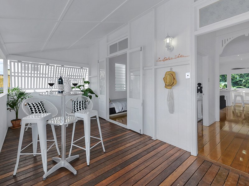 The Palms on James street