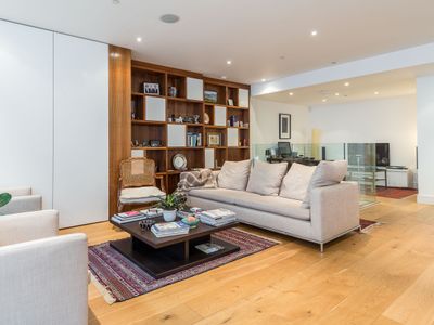 Hidden Gem In A Quiet Kensington Mews