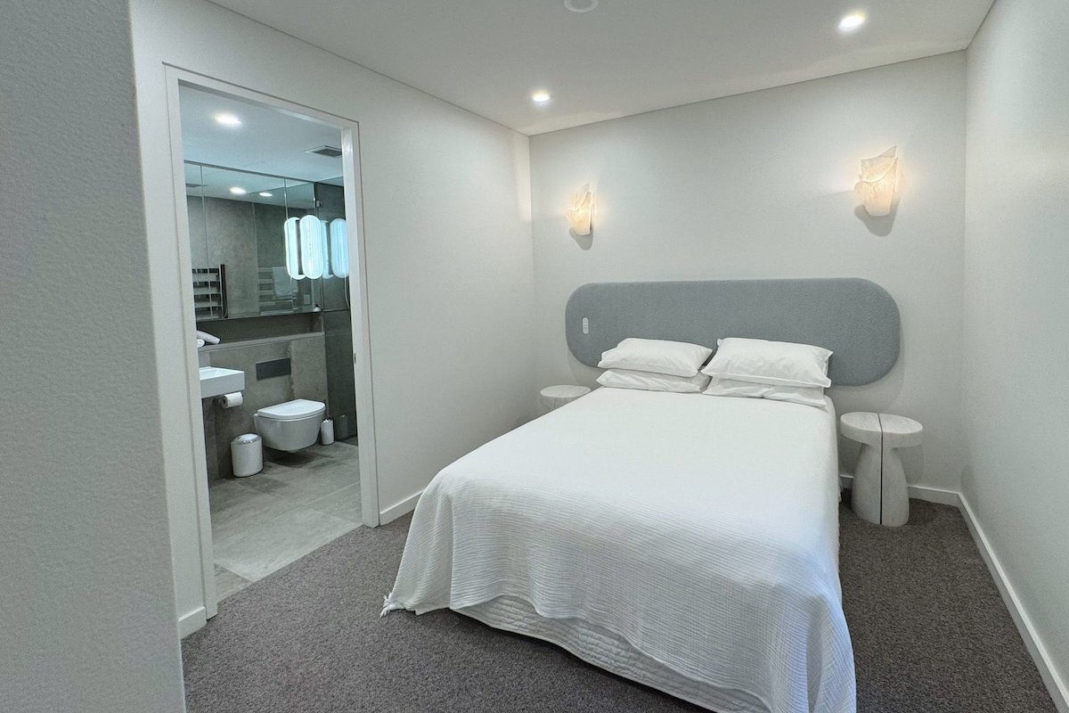 Bondi Ocean View gallery image 3