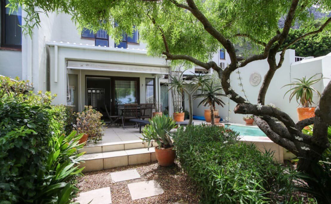 Equinox gallery image 4