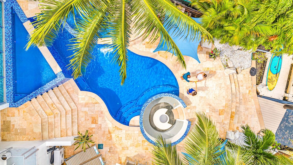 Waterfront Oasis | Cascading Pool &Views | Cascade gallery image 5