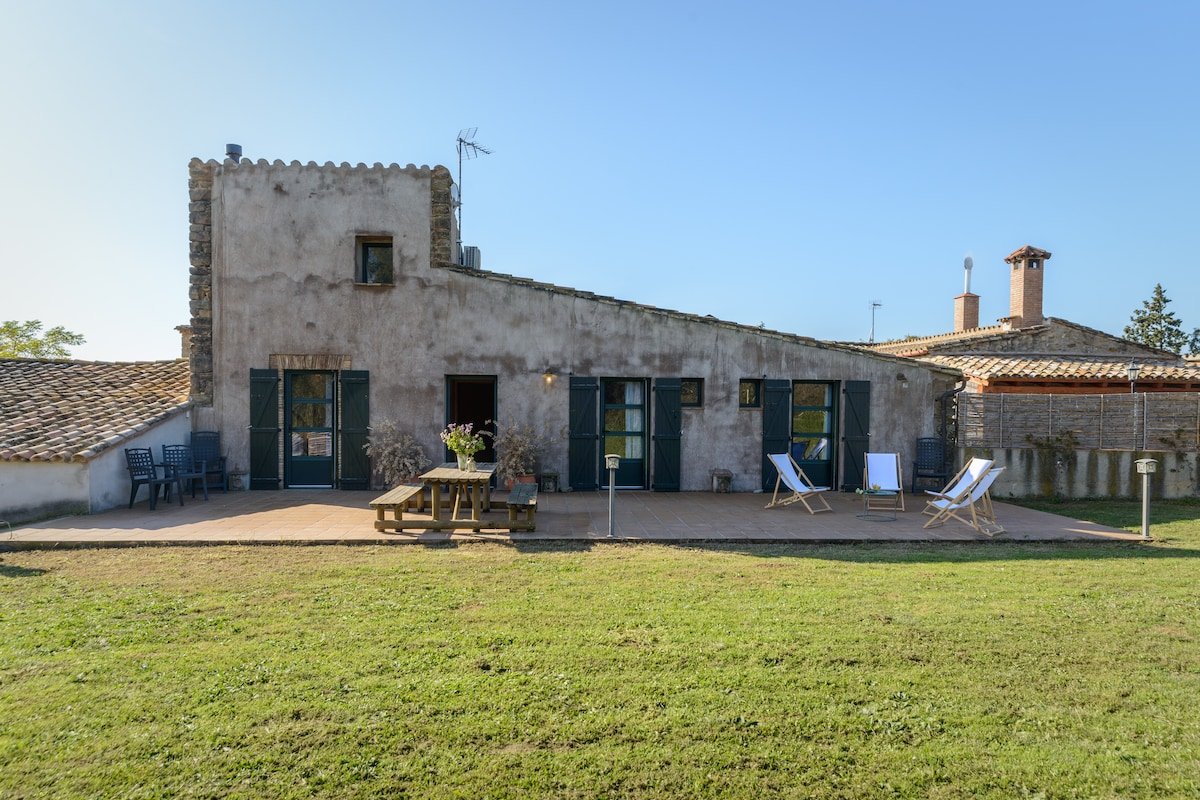 Can muní casa rural para 17 personas en empordà gallery image 2