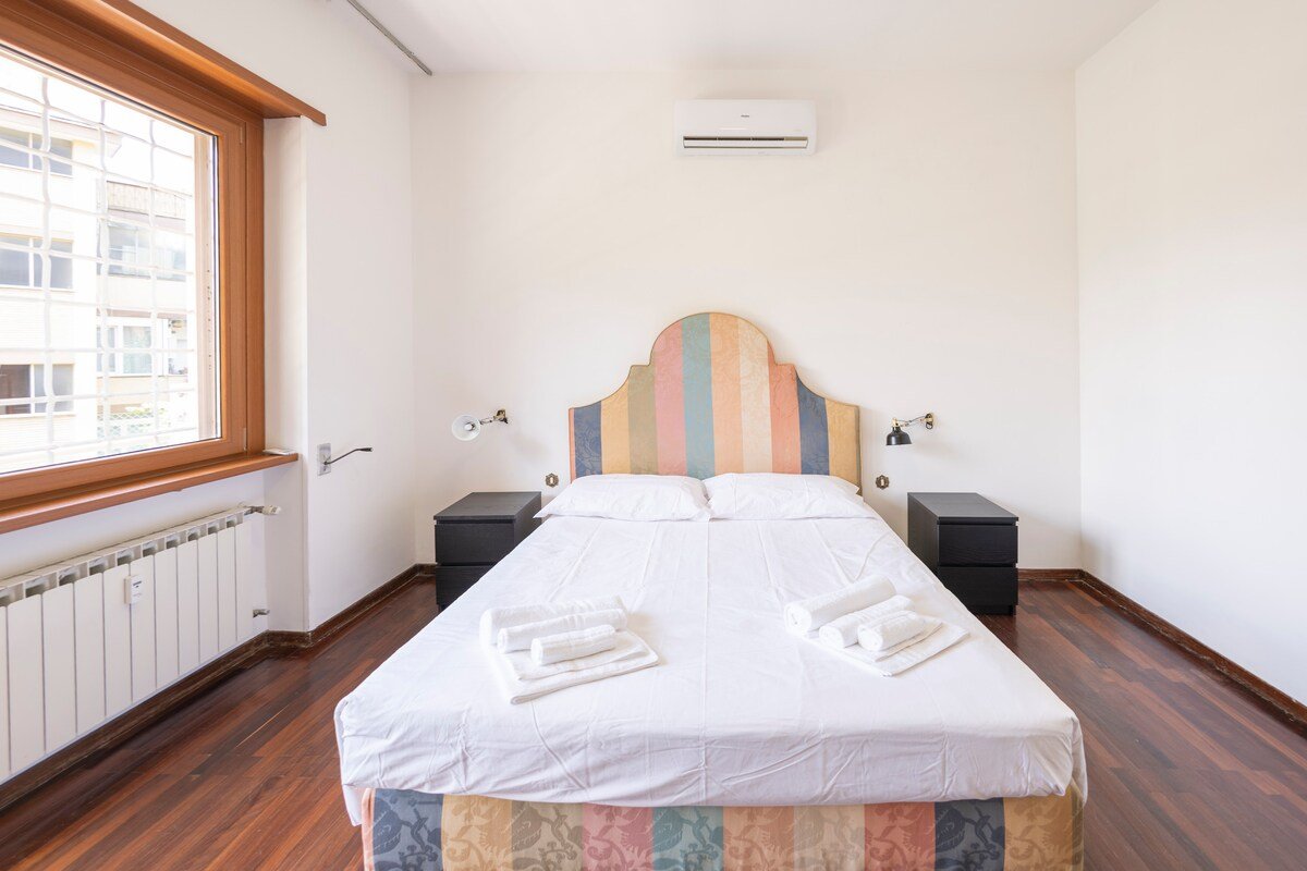 [10 min vaticano] Big Vintage Home gallery image 3