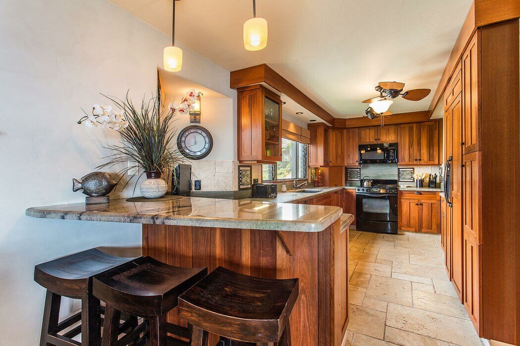 Gated Oceanfront | Best View in the Complex! gallery image 5