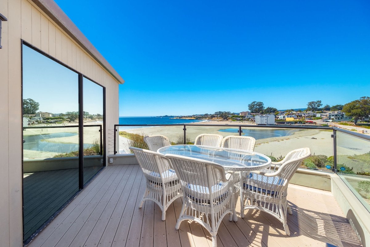 Corcoran Beachhouse – Stunning ocean views! gallery image 4