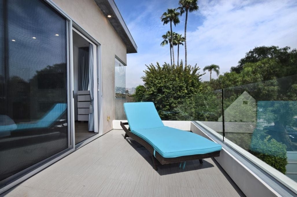 Luxury VERY LUCKY Mansion/No parties allowed gallery image 3