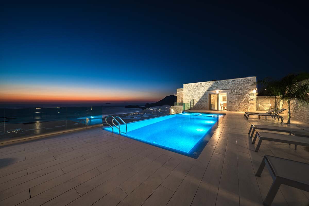 A SeaView Villa you will never forget* gallery image 4