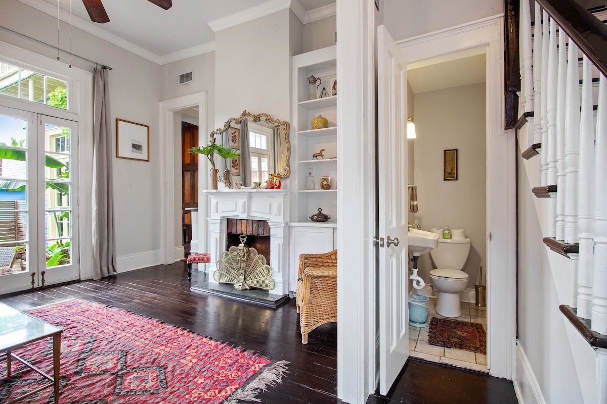 Marigny Oasis +POOL Near French Quarter! Sleeps 6! gallery image 5