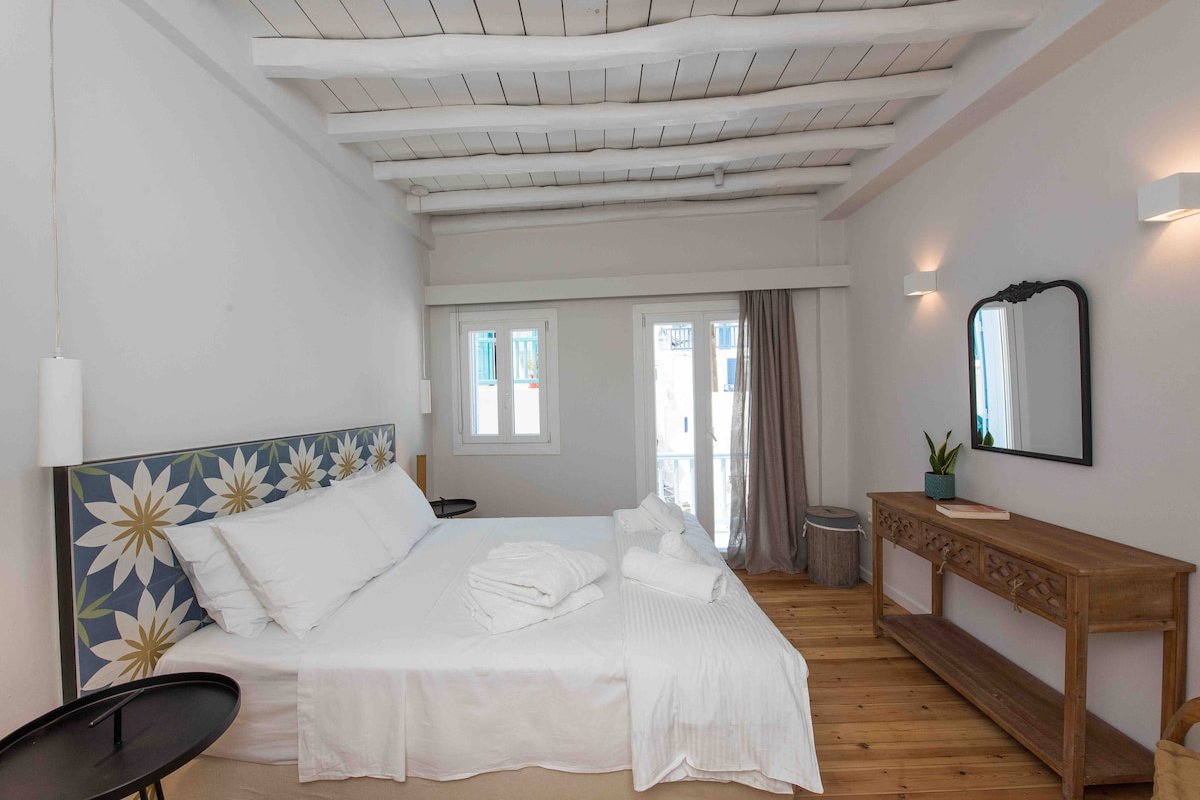 The Mykonos Bougainvillea Grande Townhouse gallery image 3