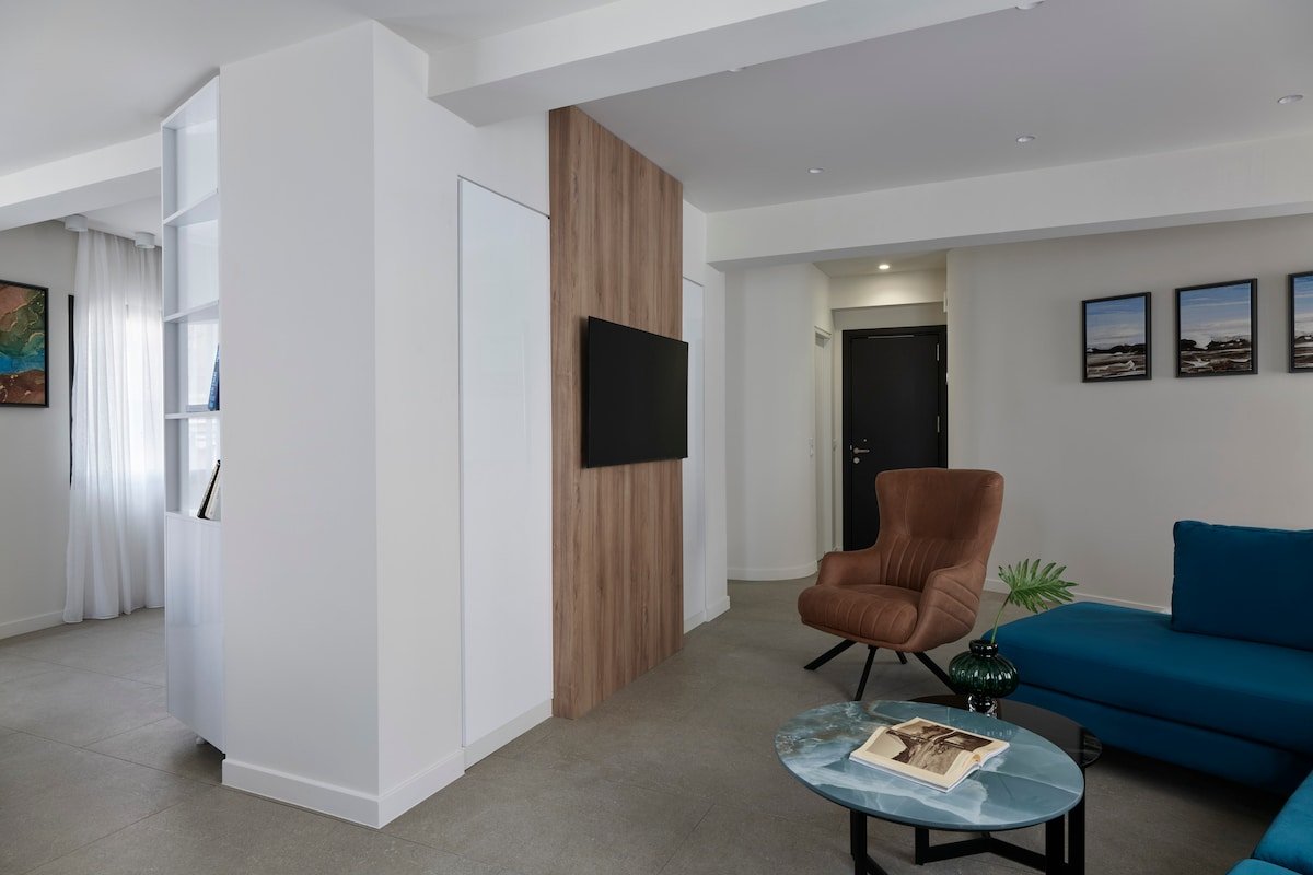 Penthouse Apartment, 2BR, with Hammam & COCO-MAT! gallery image 5