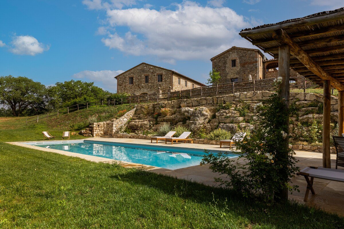 Villa Quercia by Burghesius gallery image 3