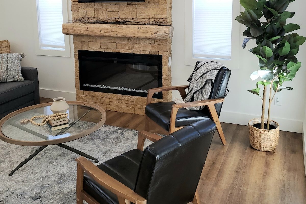 Copper Shore Lake House – Doncaster gallery image 3