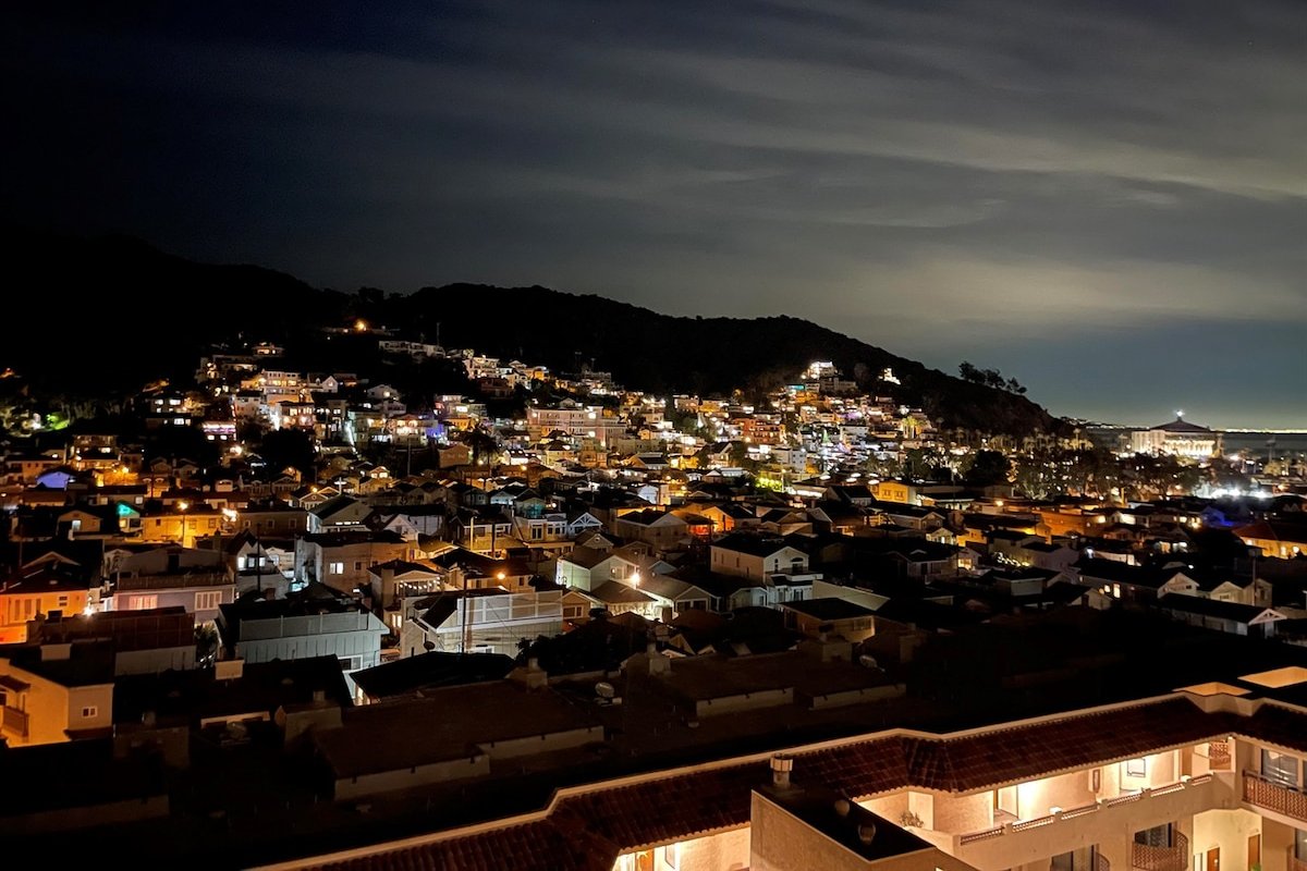 Beautiful views day and night! gallery image 5