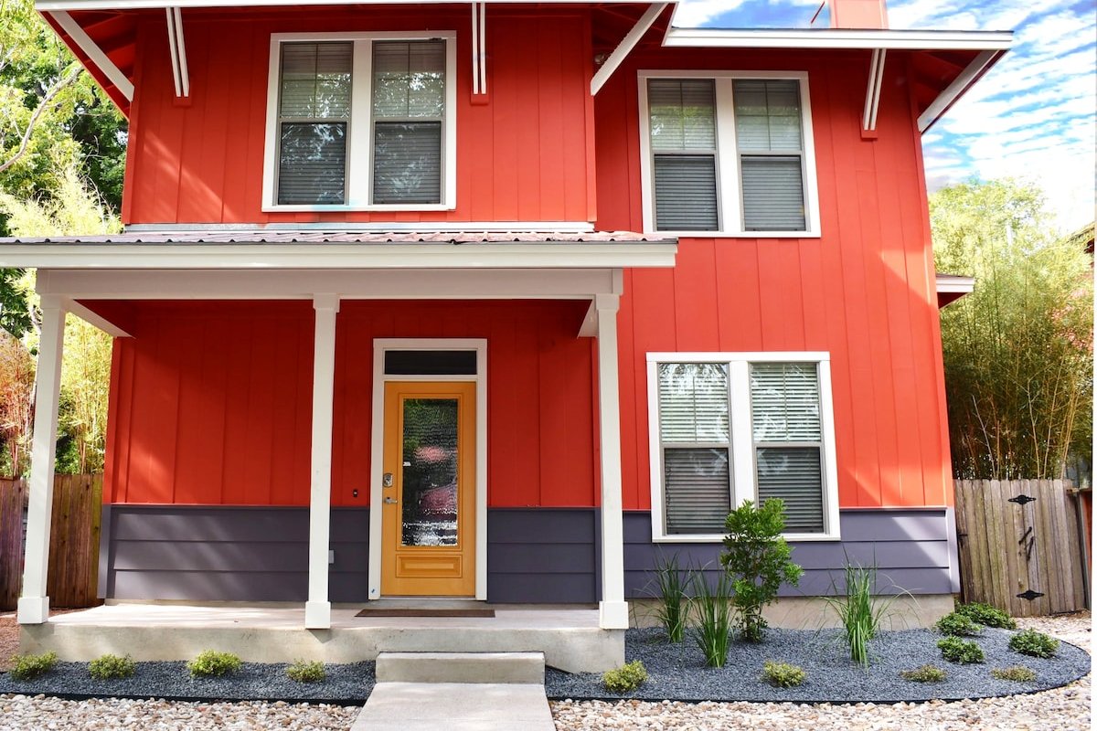 AustinPoolHouse Downtown for Group Walk to Bar/BBQ gallery image 5