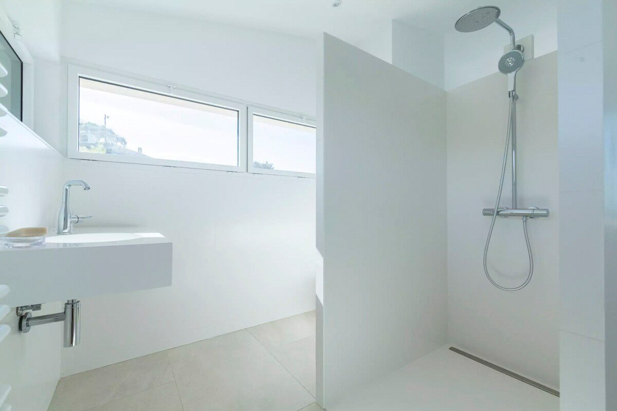 Villa Seafront gallery image 4