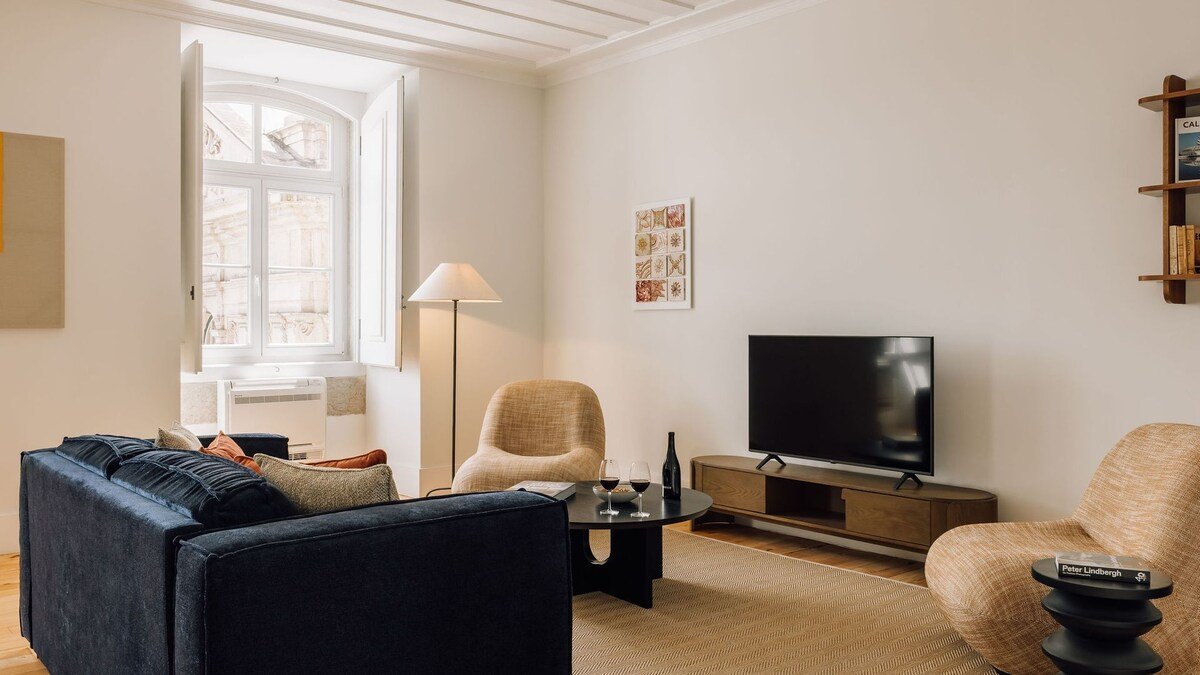 Ando Living – Corpo Santo House – 302 gallery image 2