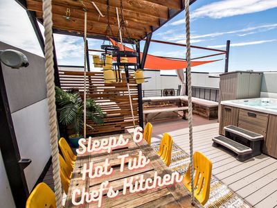 Modern 3-Story Sanctuary w/ Private roof Oasis