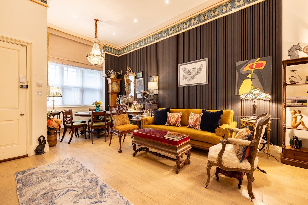 Paddington 7-Bed 13-Guest Massive House w/Patio gallery image 3