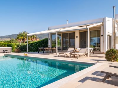 Phillyrėa Luxury Villas•Superior Dåphne 4 bedrooms