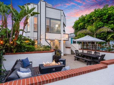 Steps to the Beach w/ Incredible Ground Patio
