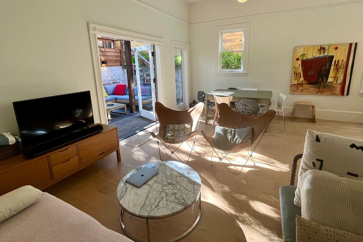 Central Victorian unit gallery image 3