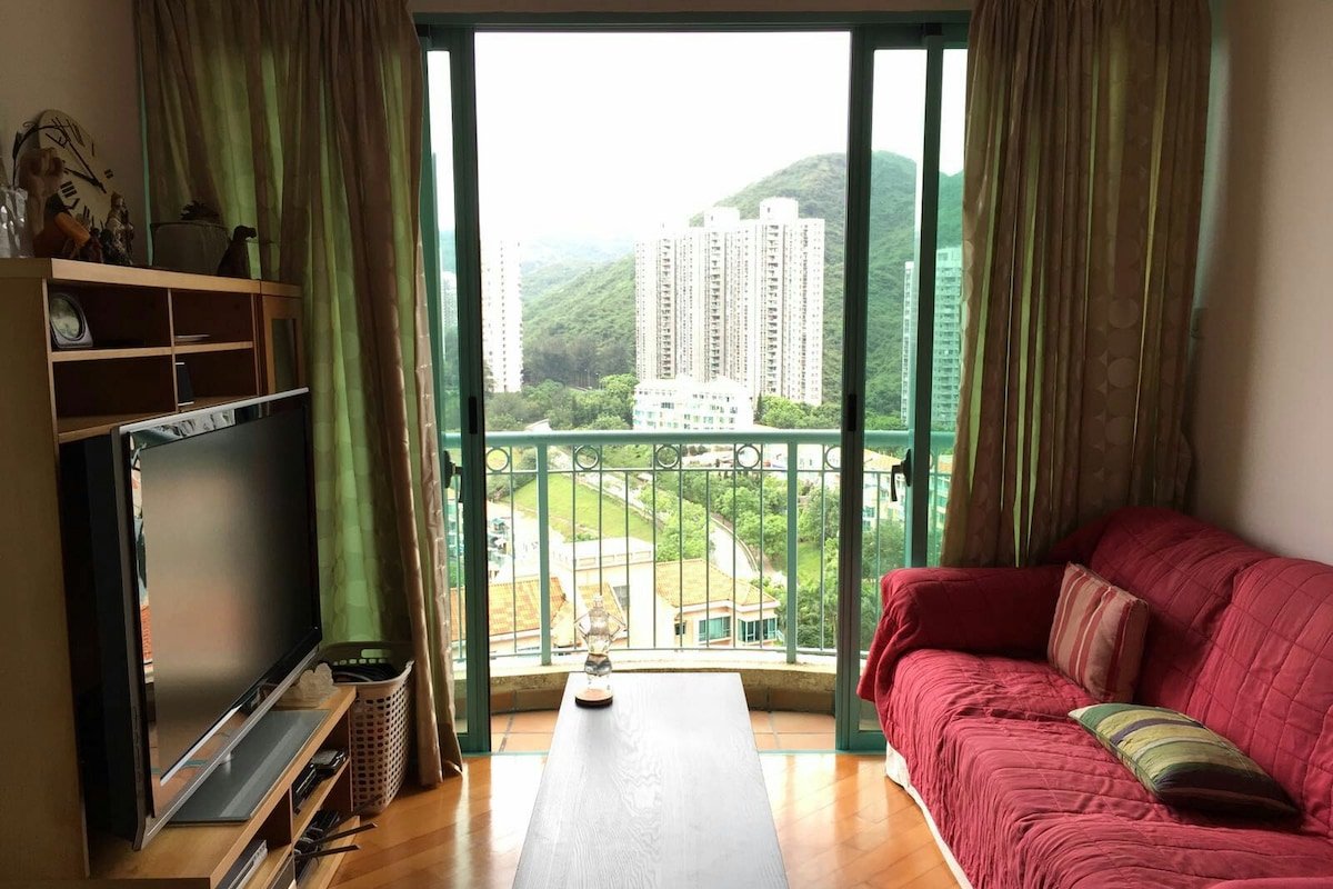 Relaxed getaway (whole apartment) gallery image 2