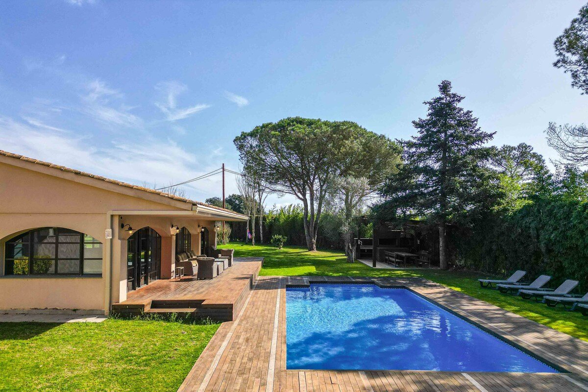 CoastalVillas – Villa Can Estrelles gallery image 4