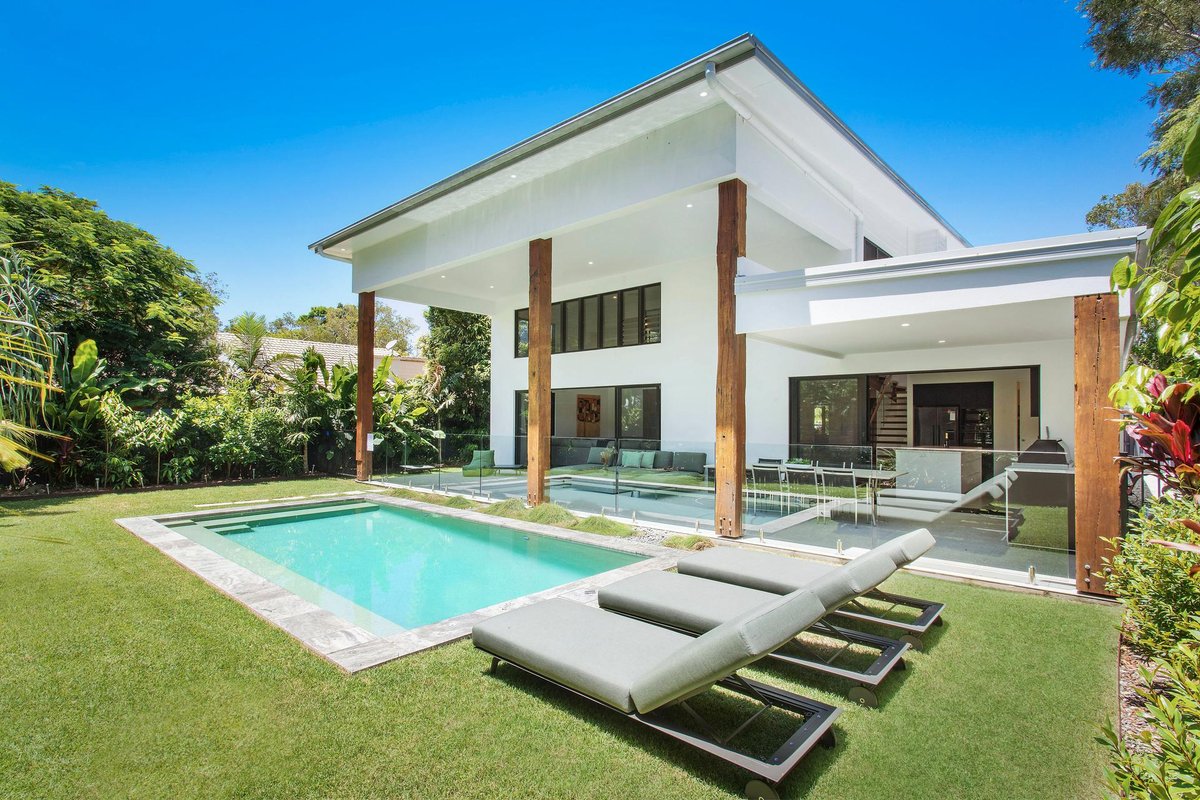 Serenity – Tallows Beach