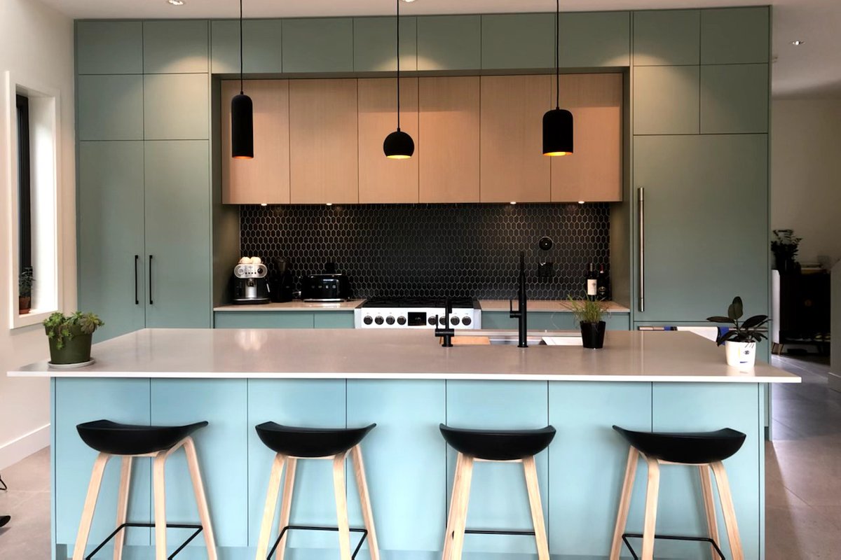 New and Modern Centrally Located 4-Bedroom