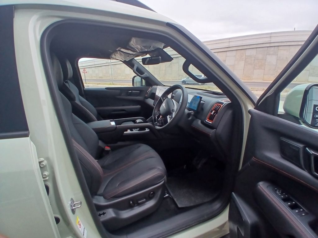 BYD SHARK 1.5 P U D C AWD for Sale in South Africa