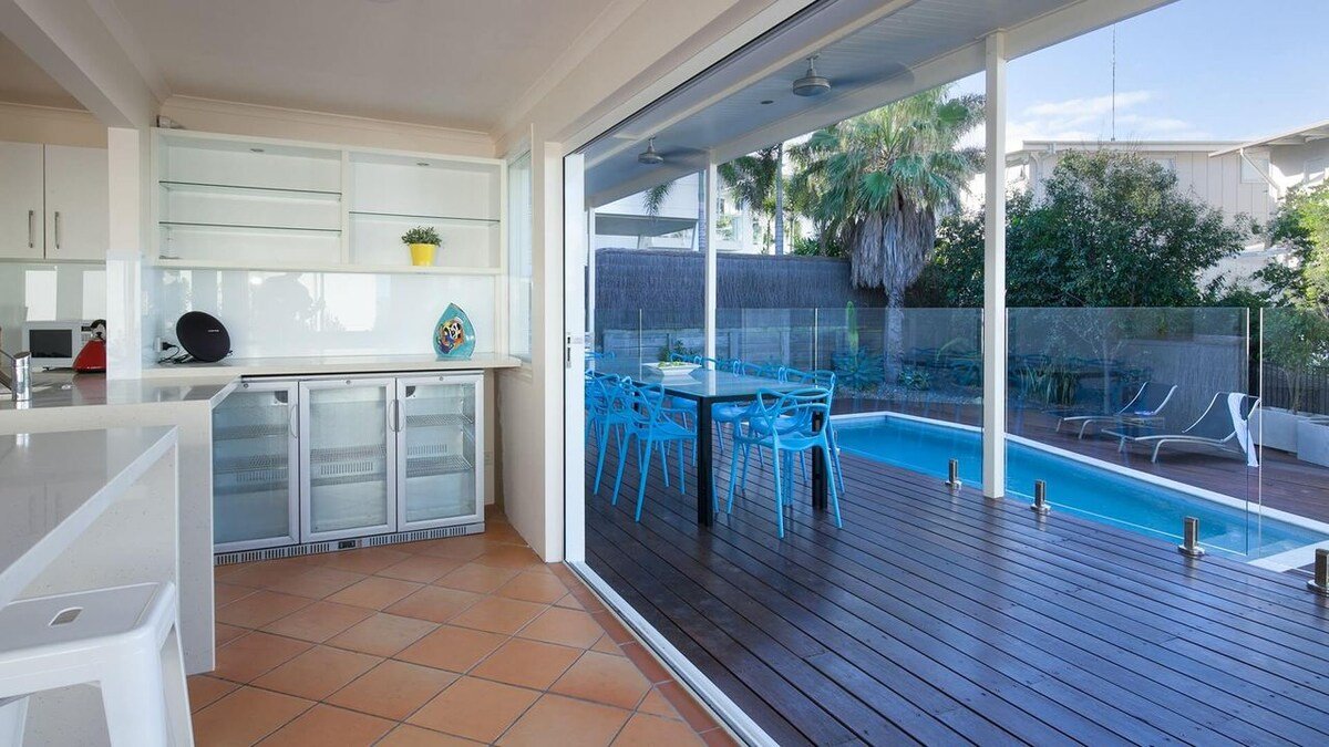 Belmore Terrace Perfect Pad 100 metres to beach gallery image 3