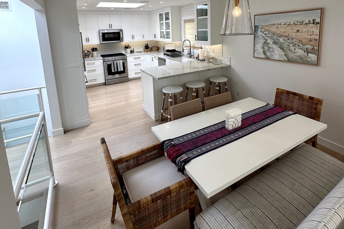 Beauty at the beach! gallery image 3