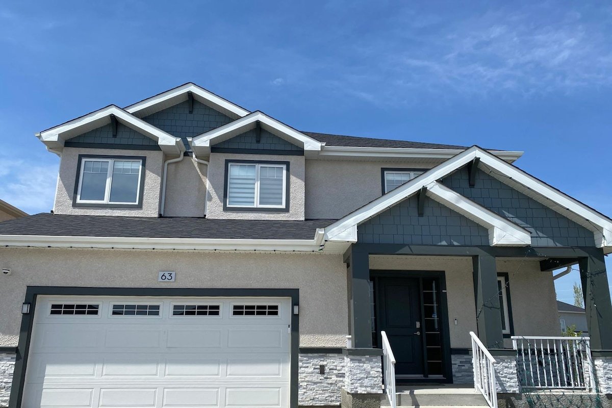 5 Bed 3Bath Spacious Grand Home gallery image 3