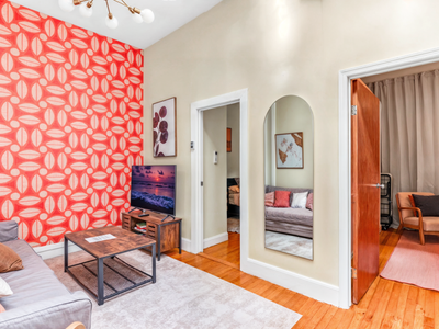 Spacious 3-Bedroom Retreat in the Heart of Chelsea