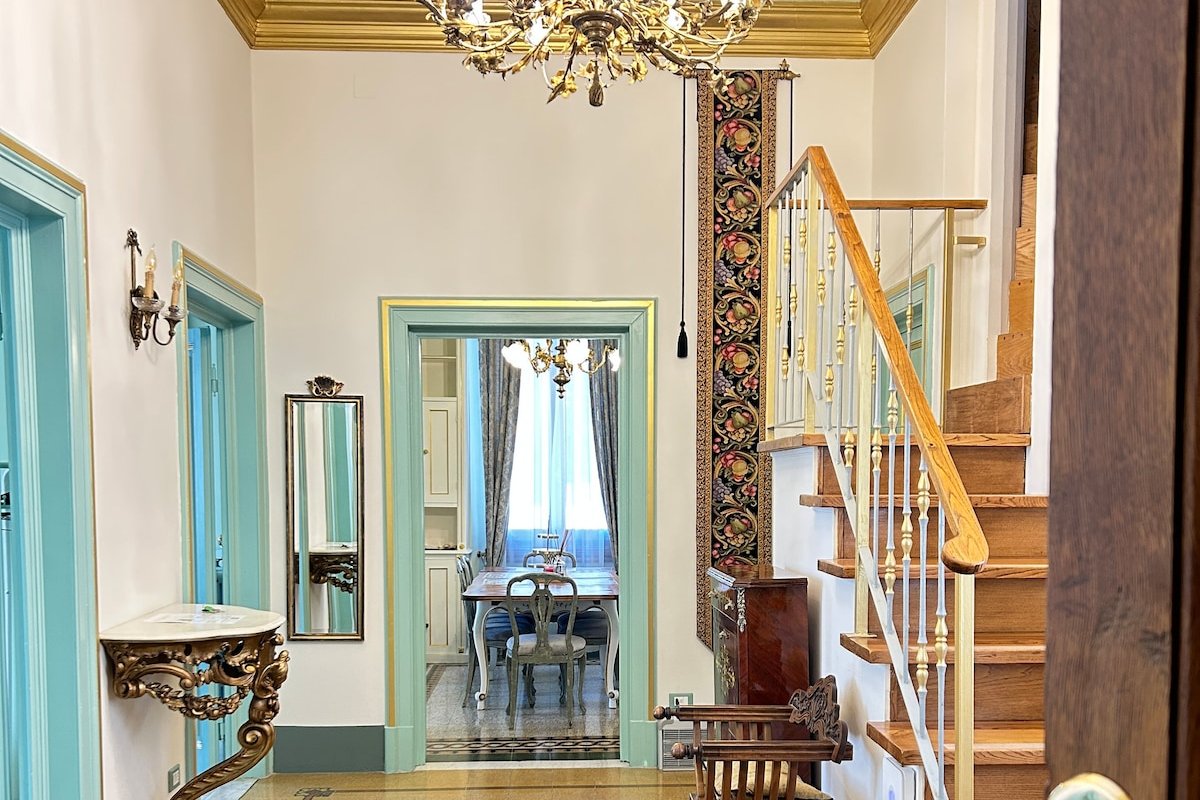 Florentine Penthouse with Duomo View gallery image 5