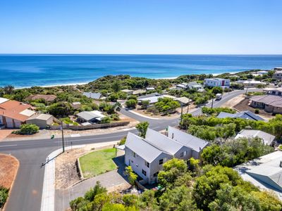 Seaview Residence by Peppy Beach Retreats®